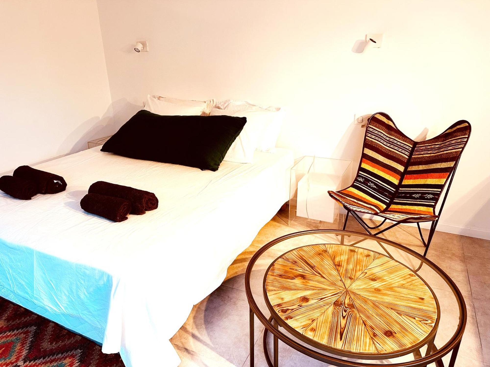 Les Madones Apartment Nimes Bagian luar foto