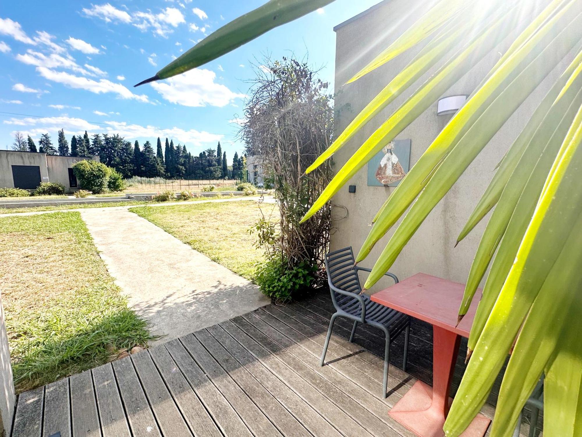 Les Madones Apartment Nimes Bagian luar foto
